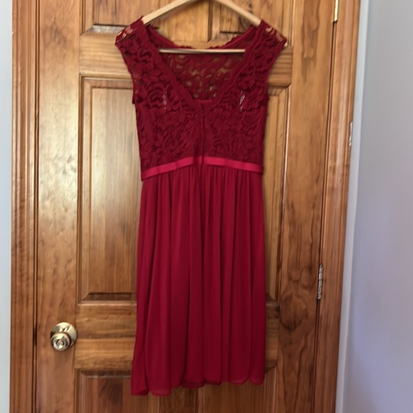David’s Bridal Bridesmaid Dress (Candy Apple Red) - Picture 2 of 3